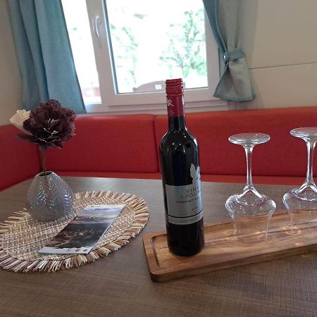 Boric Mobile Homes In Bijela Uvala And Zelena Laguna ポレッチ エクステリア 写真